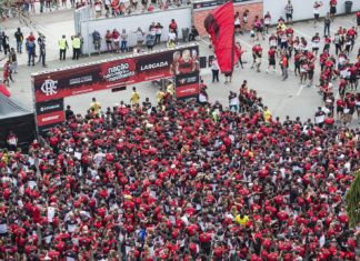 Flamengo realiza corrida entre os torcedores no Maracanã Corrida do Flamengo