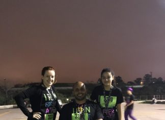Cadeirante se supera, participa da Nigth Nation Run e completa prova de 5 km