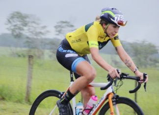 Seis vezes Ana Paula Polegatch