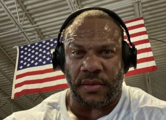 Fisiculturista e cozinheiro? Veja a receita de asas de frango de Phil Heath