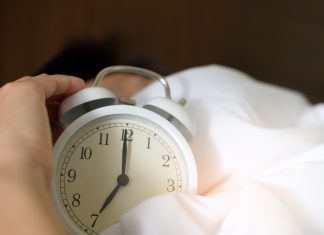 Como uma boa noite de sono pode te ajudar a se manter em forma