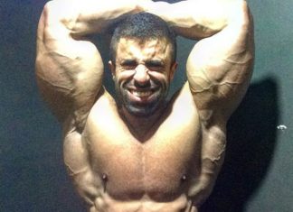 “Big Boy” atleta de fisiculturismo brasileiro morre vitima da Covid 19 Foto de atleta se exercitando na academia