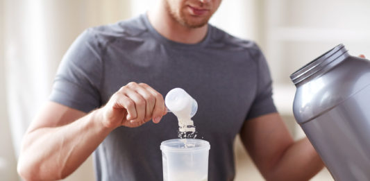Campeão do Mr. Olympia revela que não utiliza creatina