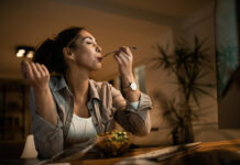 Já pensou perder o prazer de comer? Um medicamento que virou febre no Brasil traz esse efeito colateral